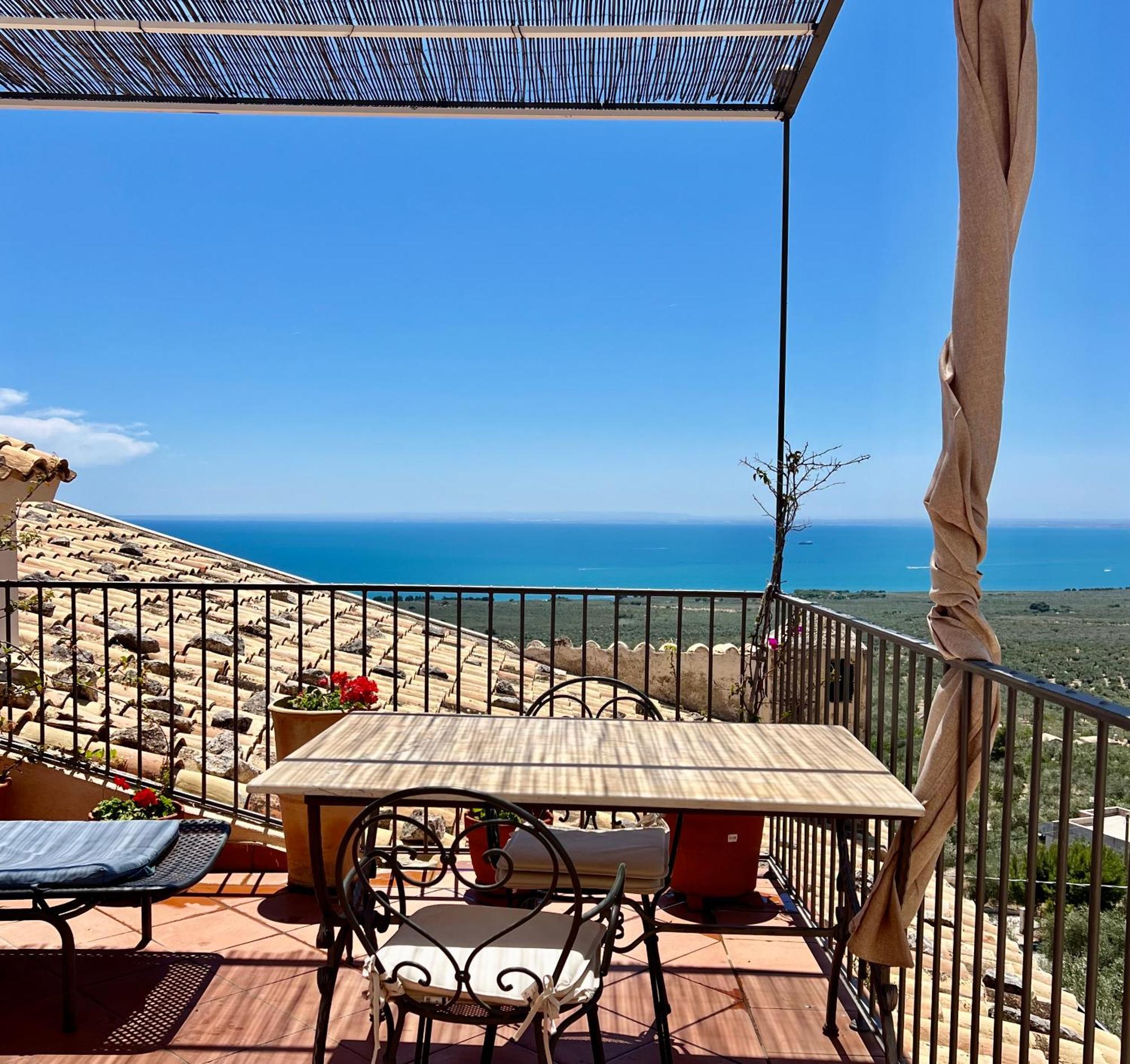 Villa In Gargano - Villa Basso มอนเต ซานตานเจโล ภายนอก รูปภาพ